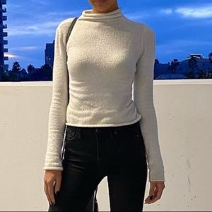 Aritzia mockneck